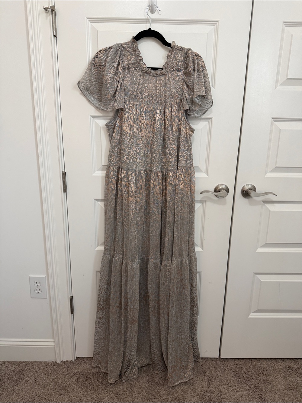 NWT Anthropologie Women's Large Short-Sleeve Mock-Neck Maxi Dress Metallic - Picture 4 of 8